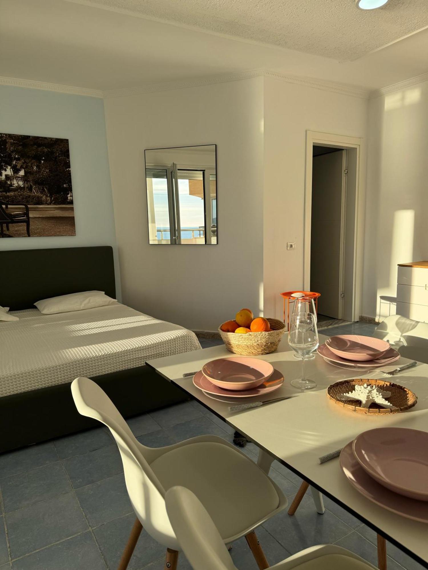Beachfront Marilyn Durres Exterior photo